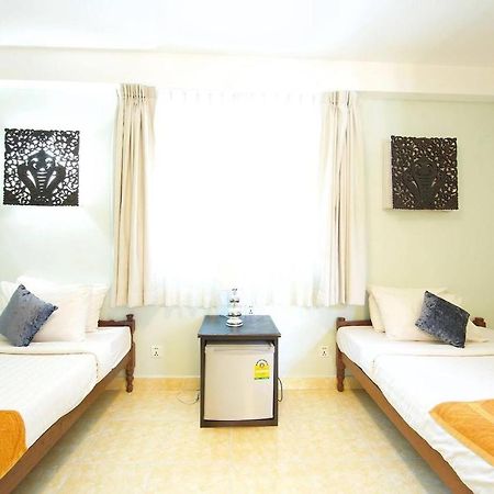 Naga Angkor Hostel Siem Reap Exterior photo