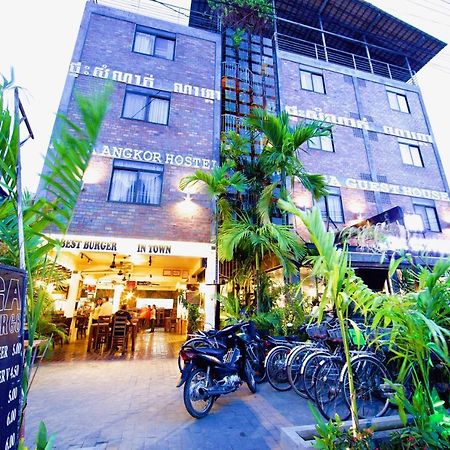 Naga Angkor Hostel Siem Reap Exterior photo