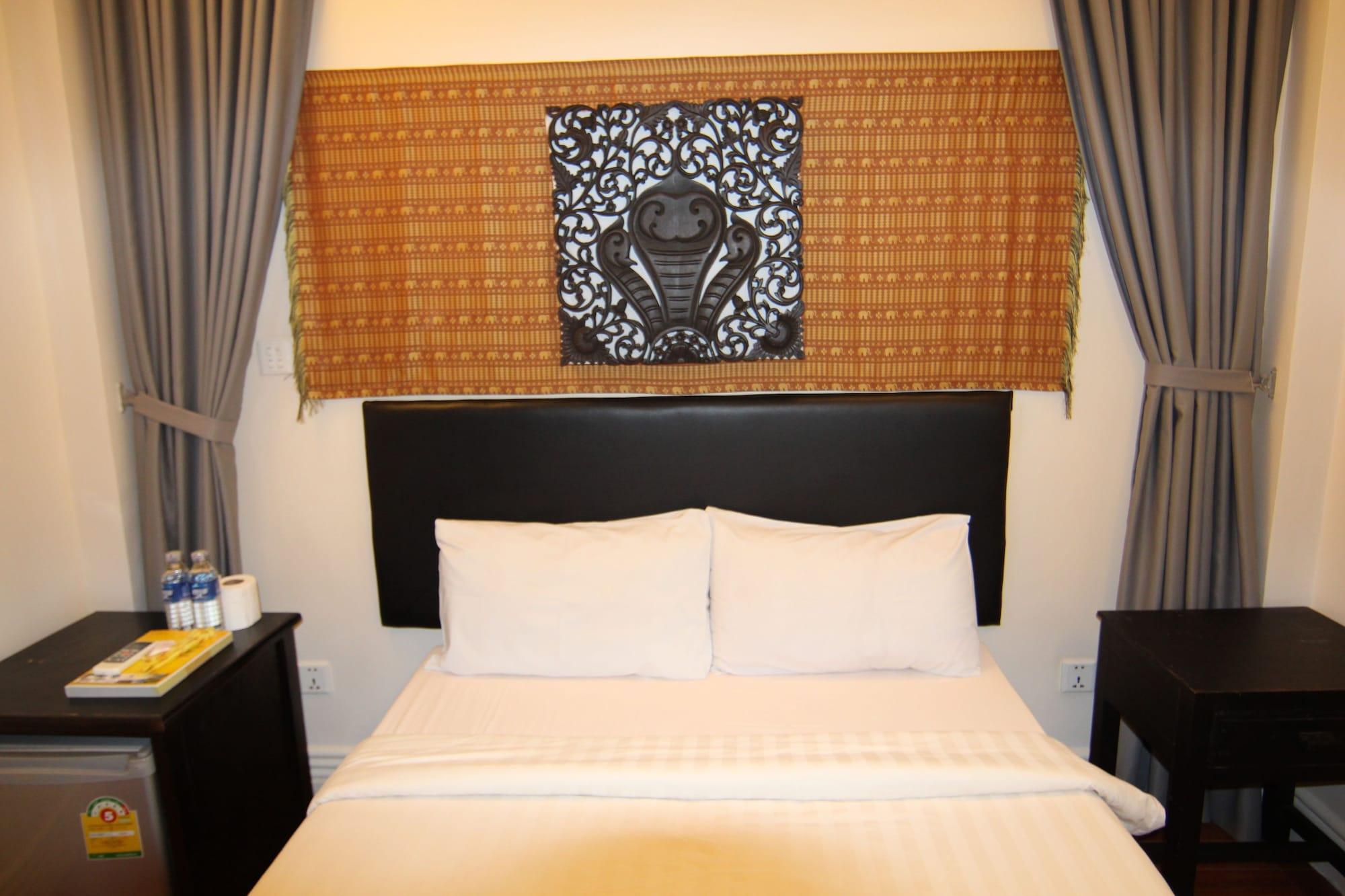 Naga Angkor Hostel Siem Reap Exterior photo