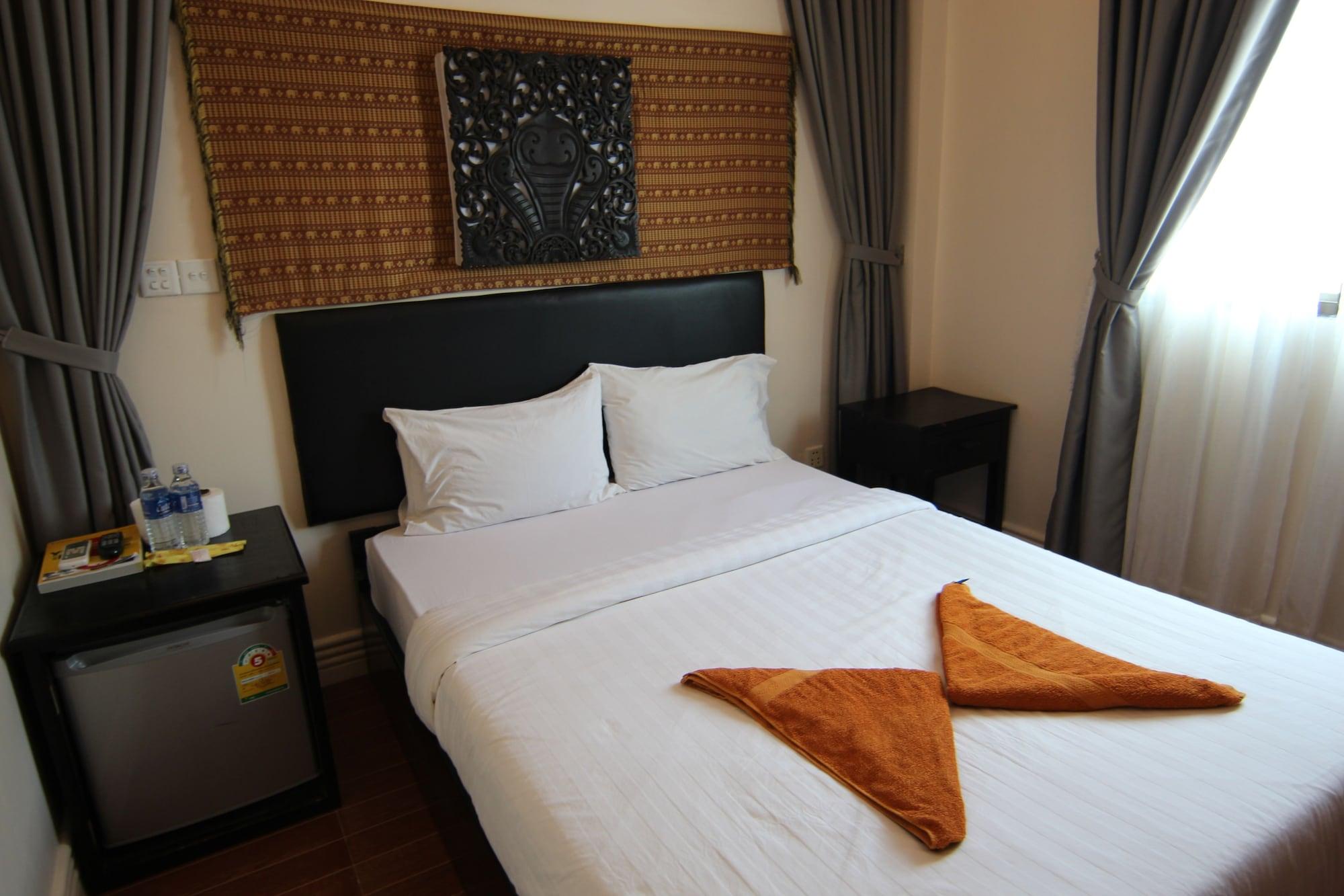 Naga Angkor Hostel Siem Reap Exterior photo