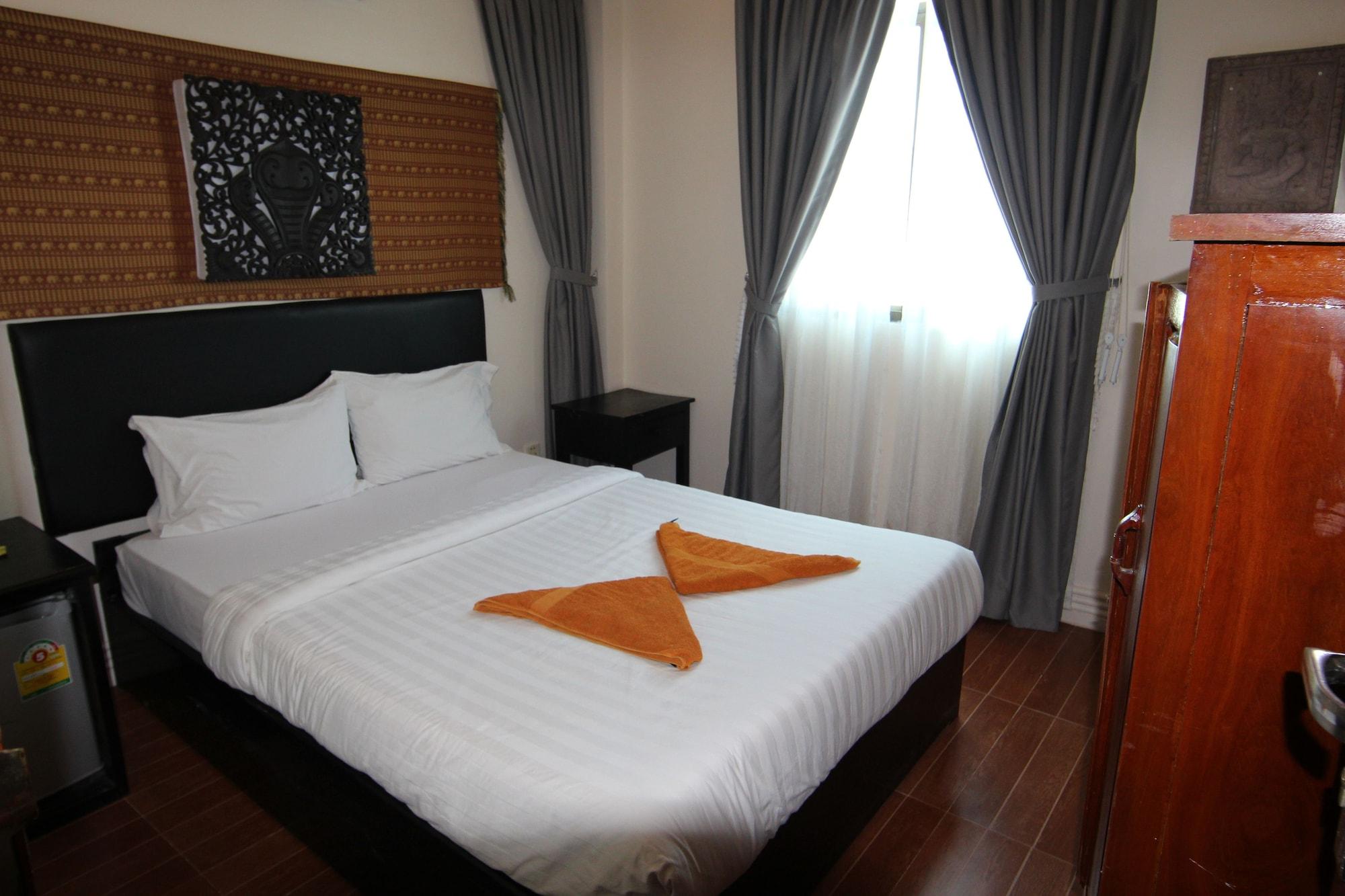Naga Angkor Hostel Siem Reap Exterior photo