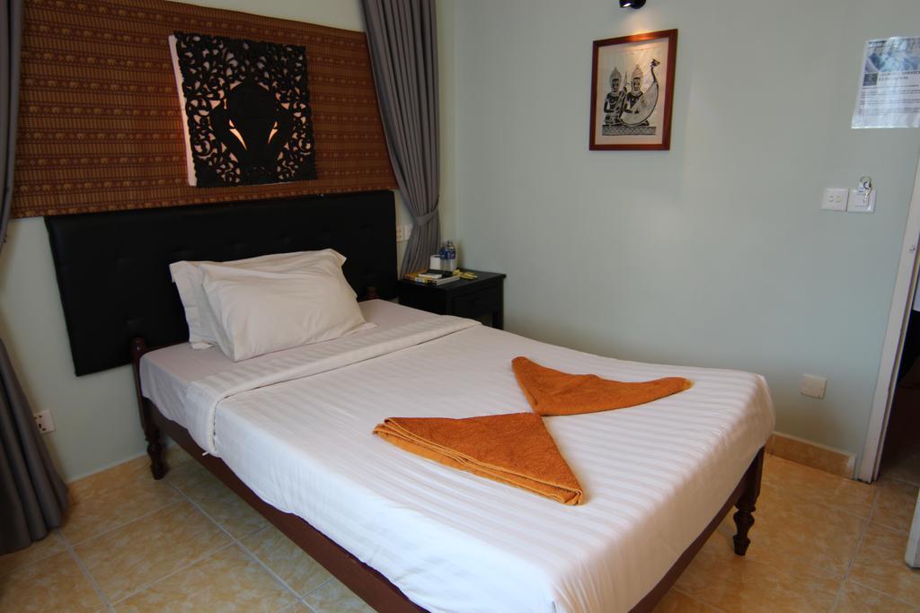 Naga Angkor Hostel Siem Reap Exterior photo