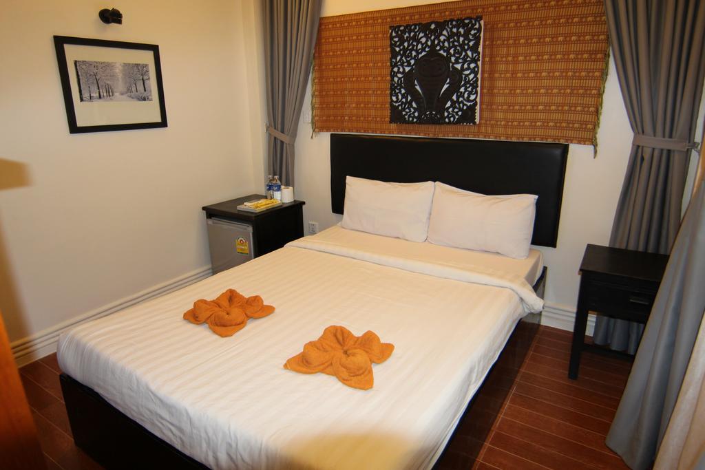 Naga Angkor Hostel Siem Reap Exterior photo