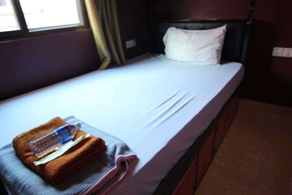 Naga Angkor Hostel Siem Reap Exterior photo