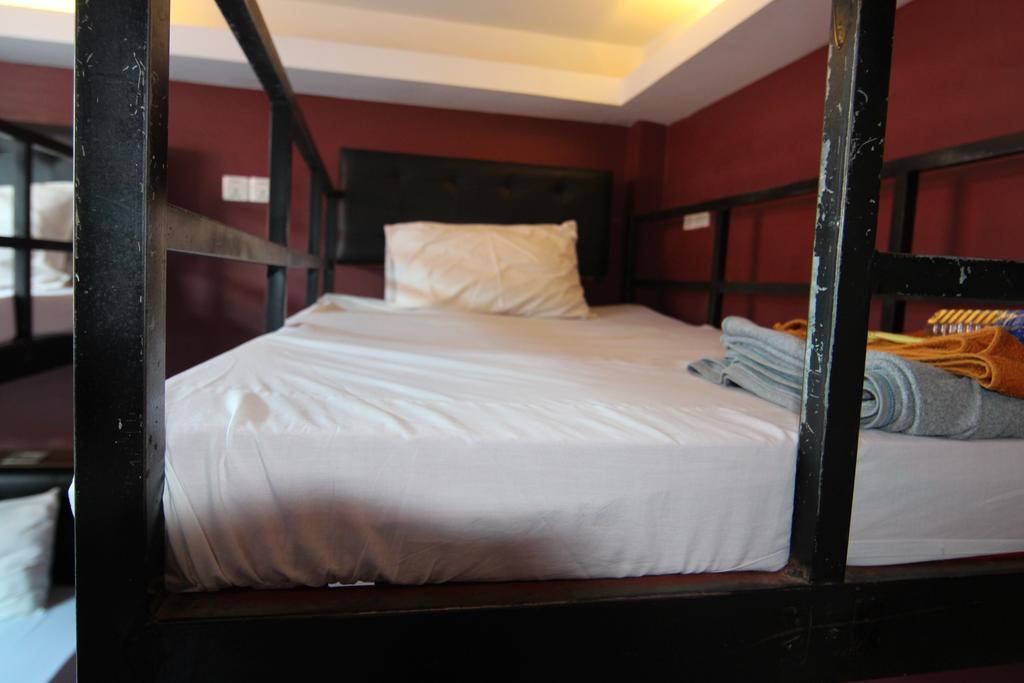 Naga Angkor Hostel Siem Reap Exterior photo