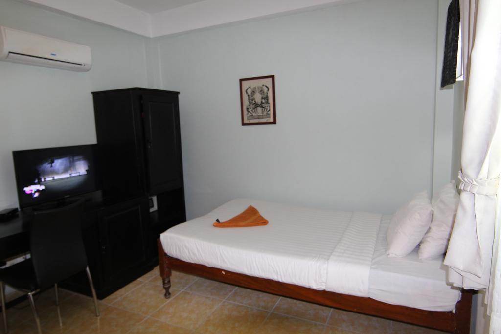 Naga Angkor Hostel Siem Reap Exterior photo