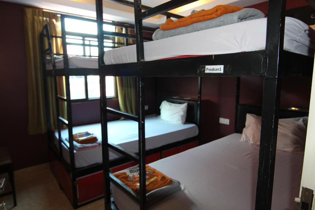 Naga Angkor Hostel Siem Reap Exterior photo